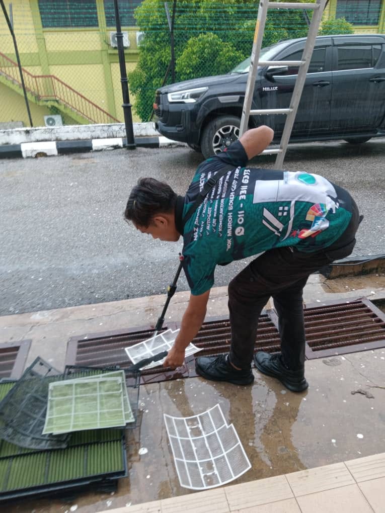 Selenggara sistem penyaman udara 1